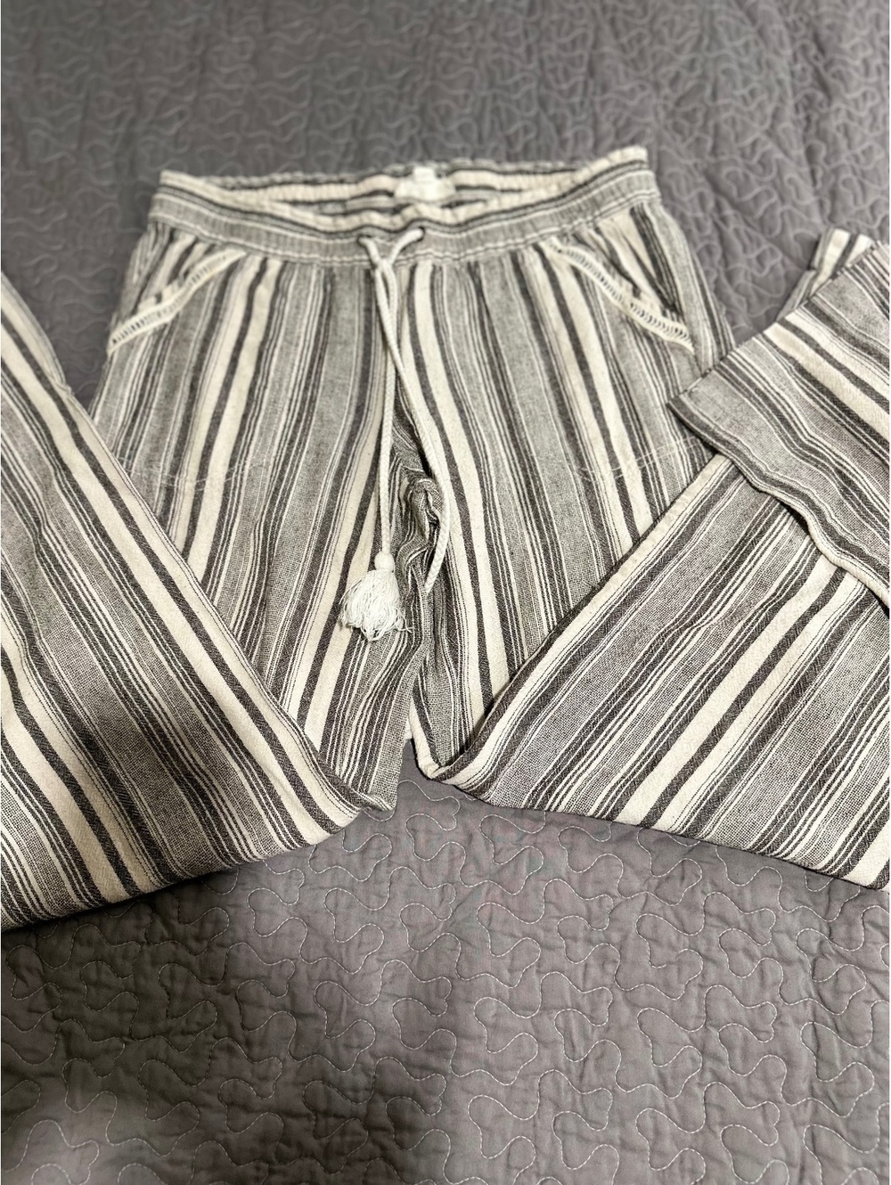 Jolt Women's Striped Wide Leg Pants with Drawstring Waist